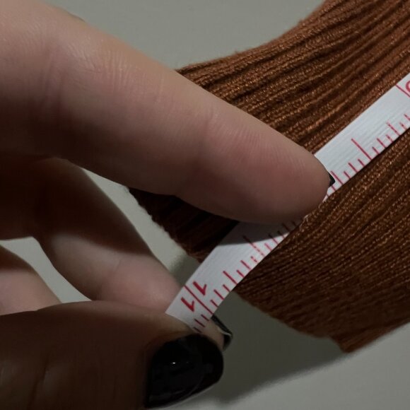 Premise Rust Ribbed Knit Tee (Size M) - Picture 4 of 6